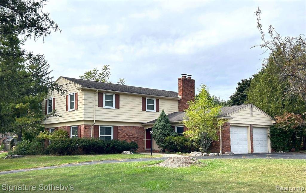 Bloomfield Twp, MI 48301,4746 HEDGEWOOD Drive