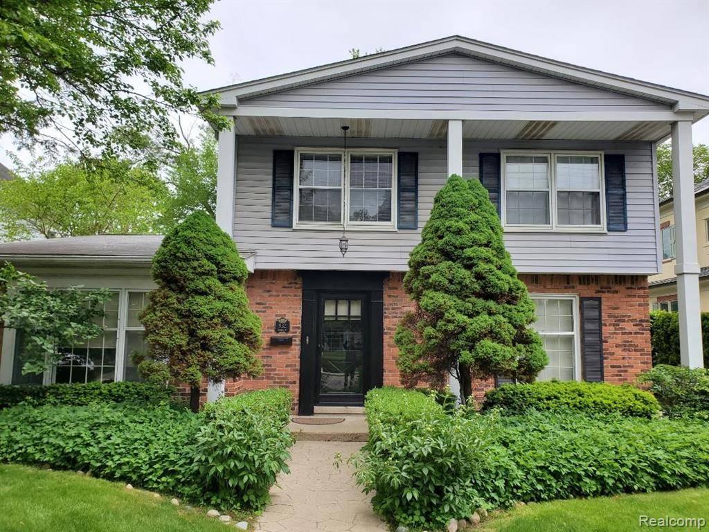 Birmingham, MI 48009,932 PIERCE Street
