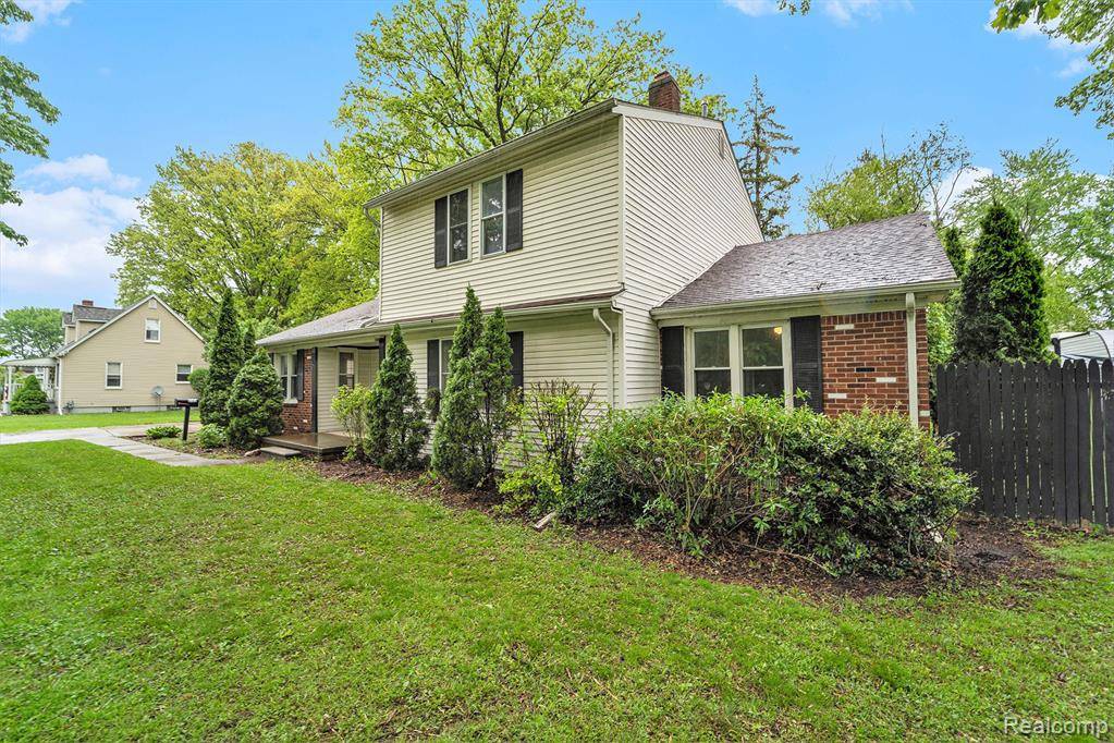 Taylor, MI 48180,8103 MORTENVIEW Drive