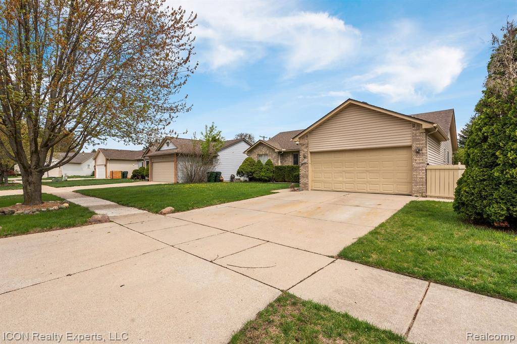 Shelby Twp, MI 48317,47697 BARCLAY Court
