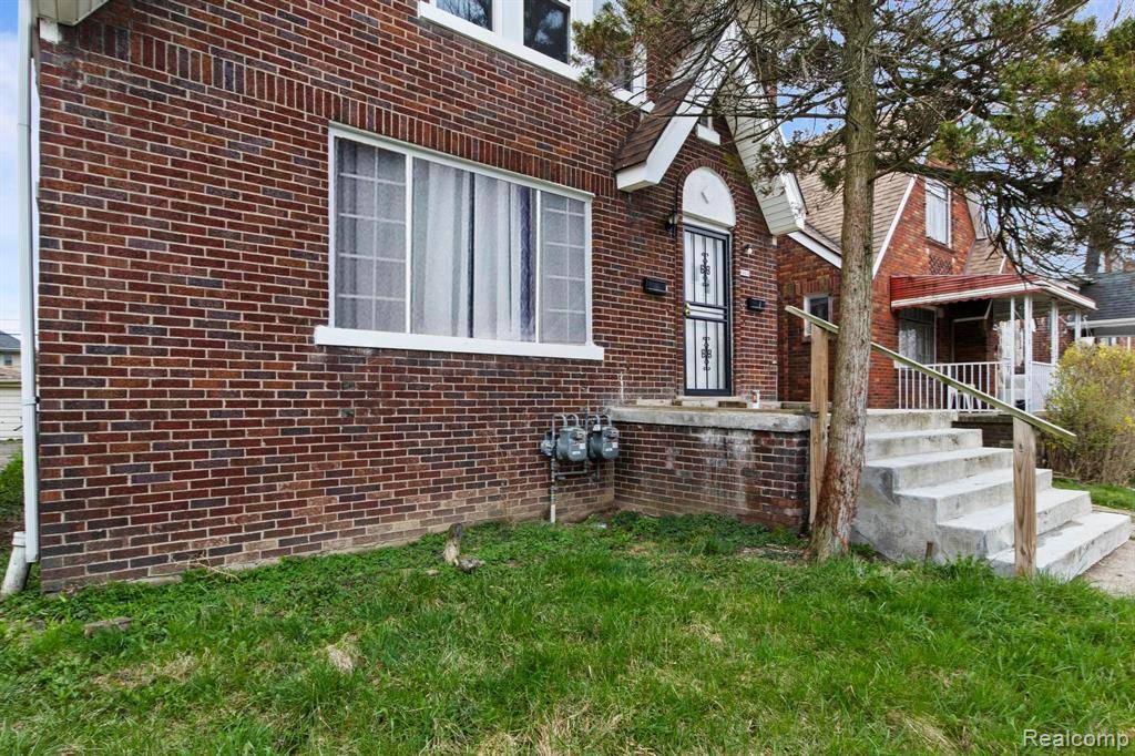 Detroit, MI 48204,8916 Mendota Street