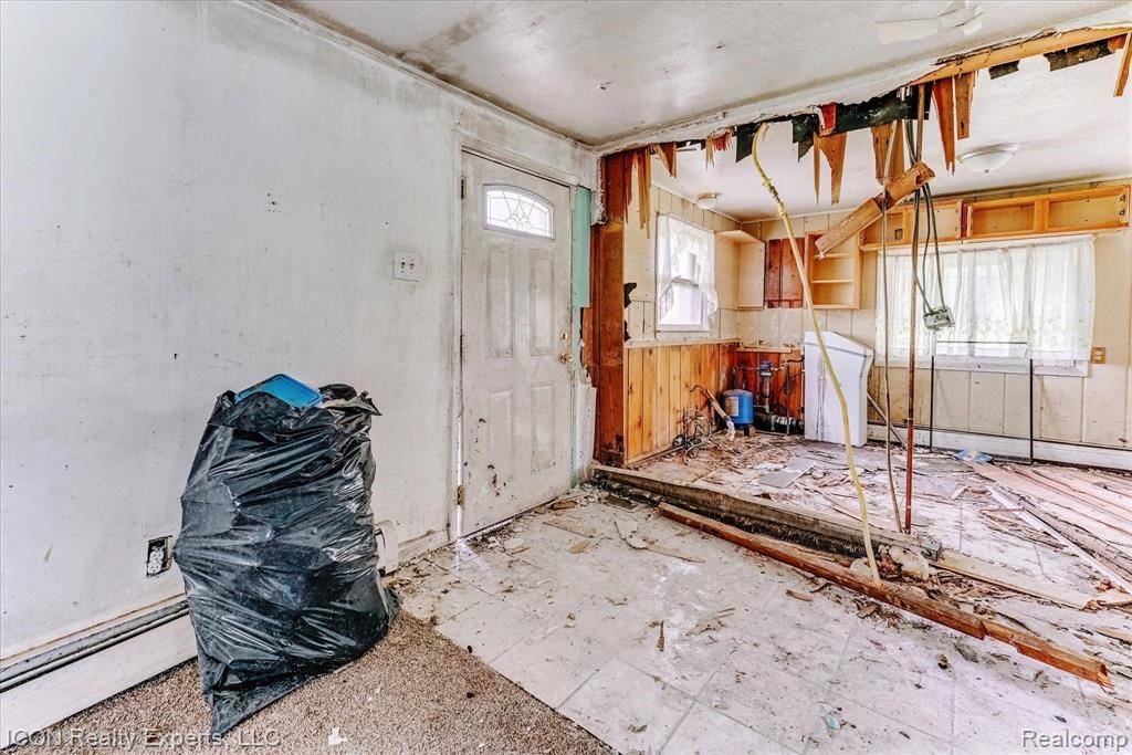 Bruce Twp, MI 48065,76107 Van Dyke Road