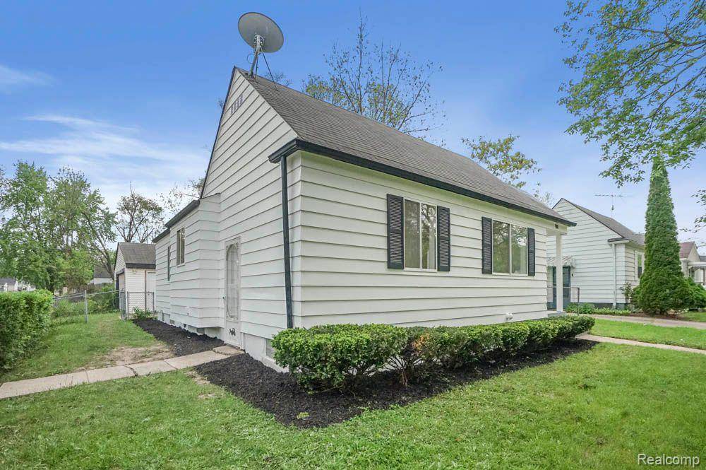 Pontiac, MI 48340,620 2ND Avenue