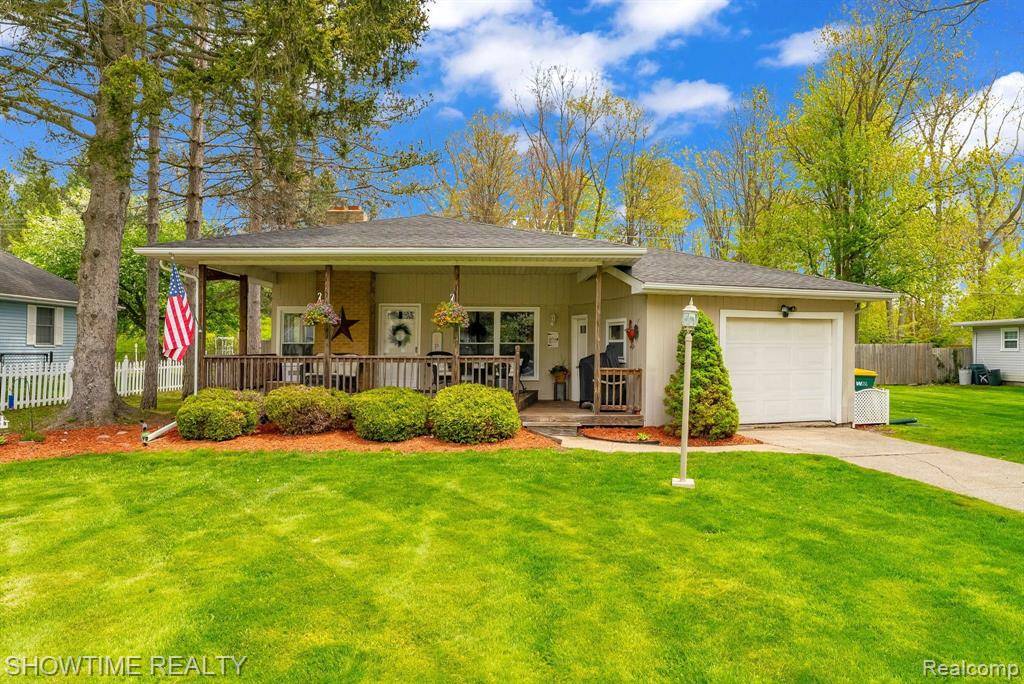 Port Huron Twp, MI 48060,2510 BROWNWOOD Drive