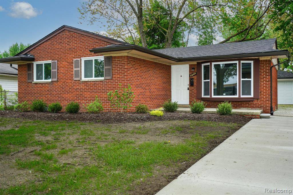 Roseville, MI 48066,30644 HAYES Road