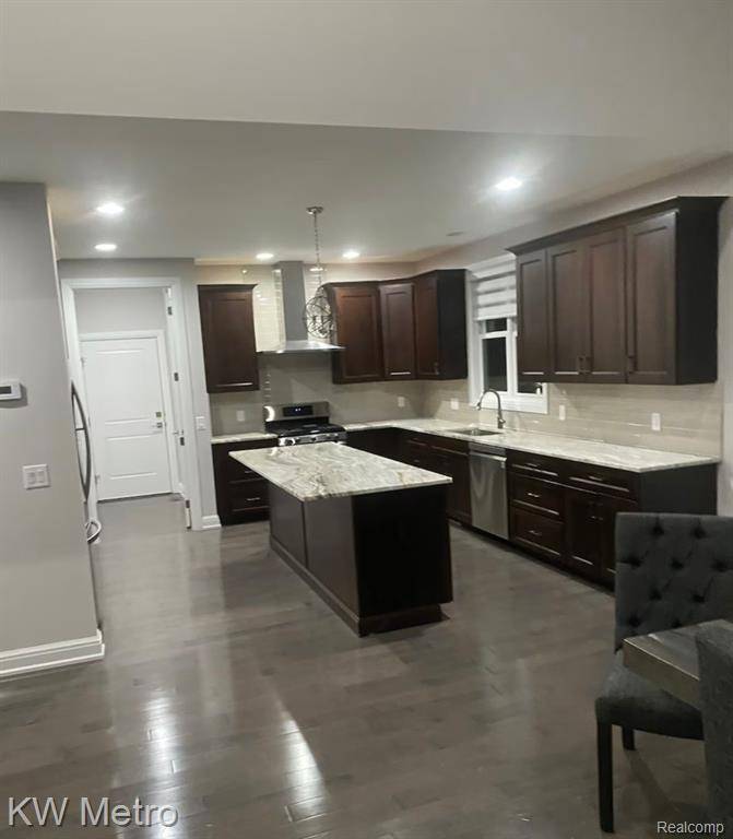 Northville Twp, MI 48167,20282 BEACON Way