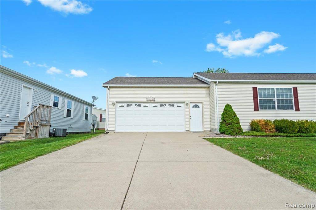Green Oak Twp, MI 48178,11209 Apple Grove