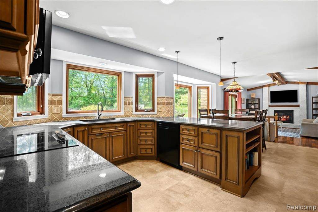 Genoa Twp, MI 48116,6588 WHITE PINES Drive