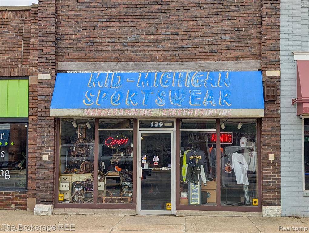 Clio, MI 48420,139 W VIENNA Street