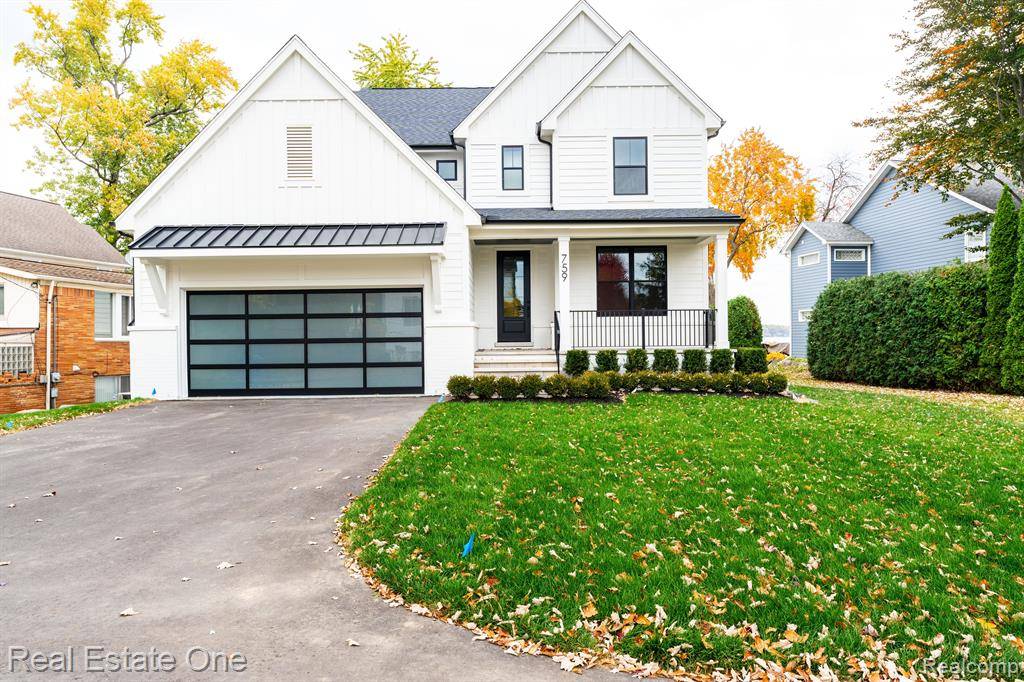 Waterford Twp, MI 48327,759 LYLE Drive