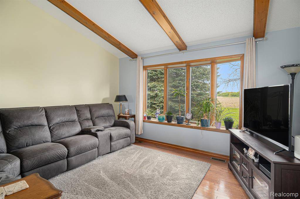 Mundy Twp, MI 48473,5361 LIN HILL Drive