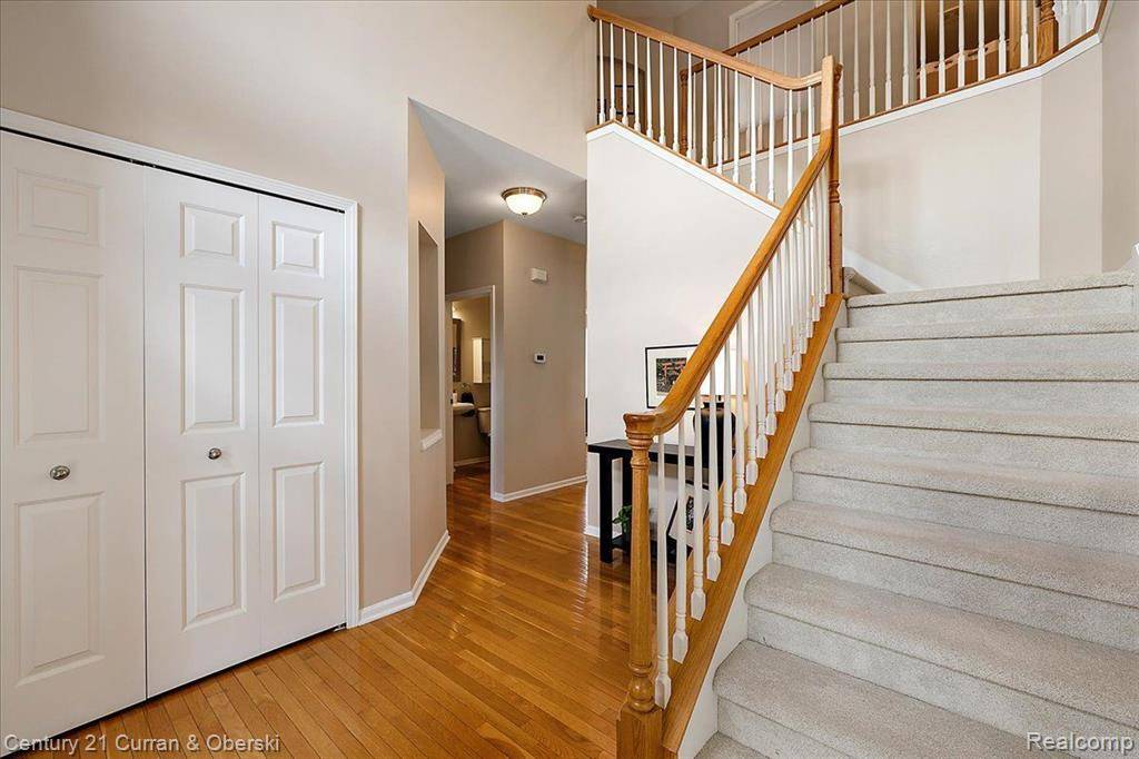 Northville Twp, MI 48168,49711 Parkside Drive