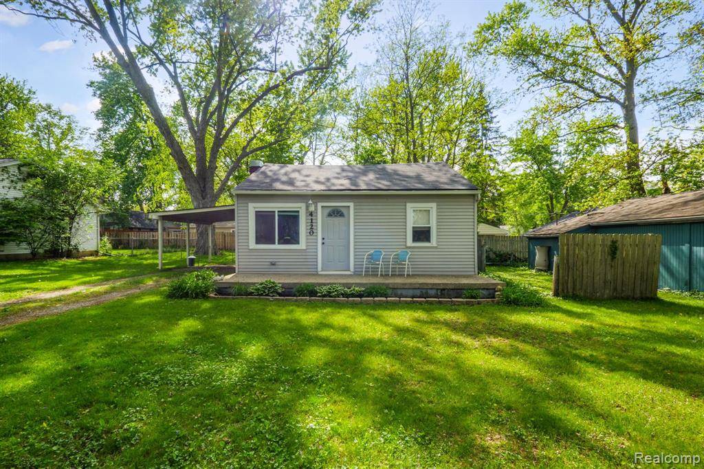 West Bloomfield Twp, MI 48323,4120 Bunker Avenue