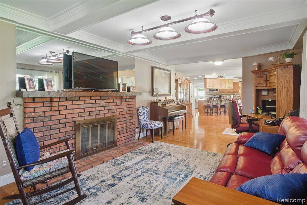 Waterford Twp, MI 48329,4371 Waverly Drive