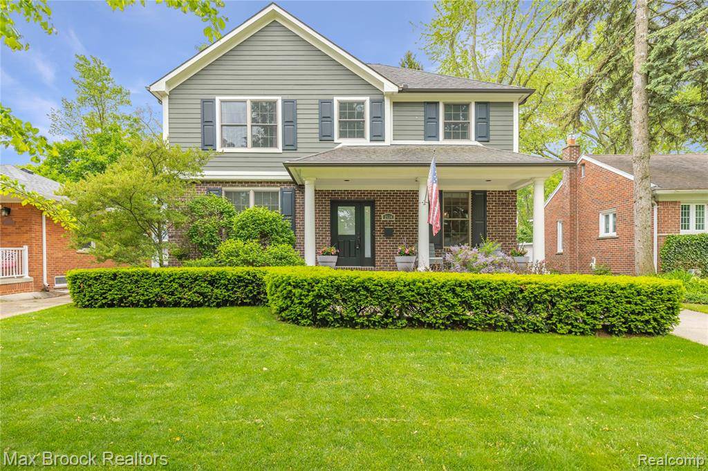 Birmingham, MI 48009,2534 BUCKINGHAM Avenue