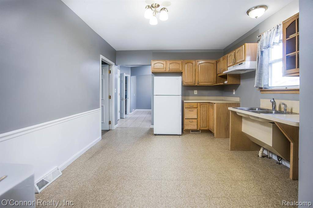 Port Huron, MI 48060,1309 DIVISION Street