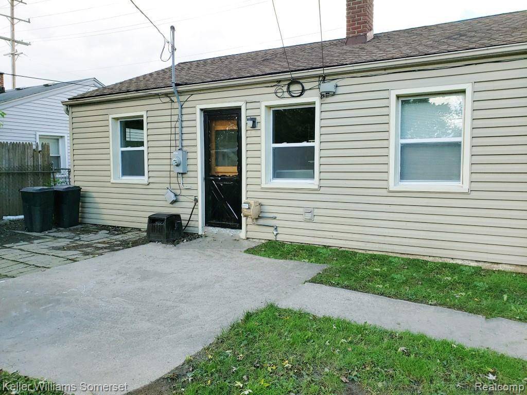 Royal Oak, MI 48083,2803 Normandy Road