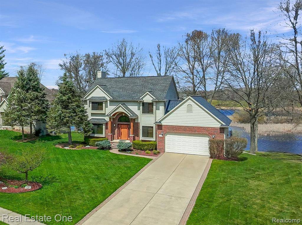 Orion Twp, MI 48362,358 Orchard Ridge Drive
