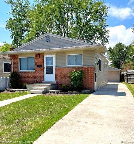 St. Clair Shores, MI 48081,29001 TAYLOR Street
