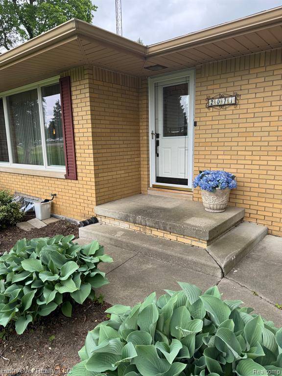 Burton, MI 48509,2071 N BELSAY Road