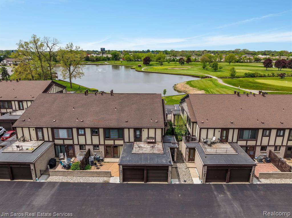 St. Clair Shores, MI 48082,1089 COUNTRY CLUB Drive