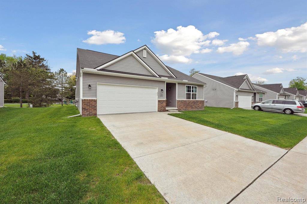 Ypsilanti Twp, MI 48197,6912 Sweet Water Drive