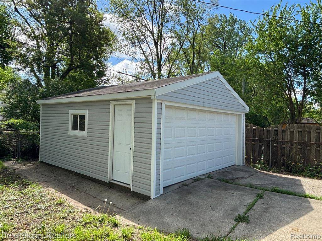 Detroit, MI 48227,11414 ABINGTON Avenue