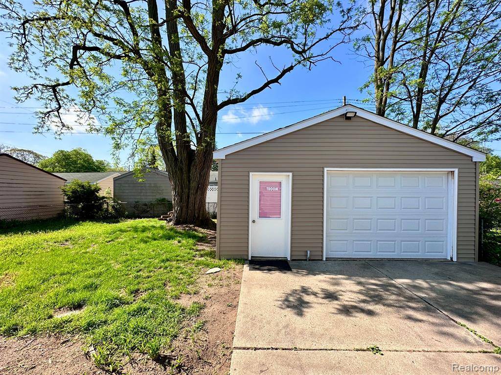 Flint, MI 48506,3742 WOODROW Avenue