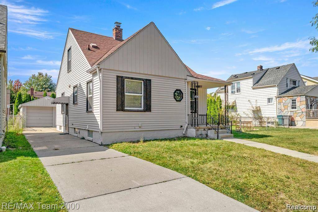 Dearborn, MI 48126,4805 HELEN Street