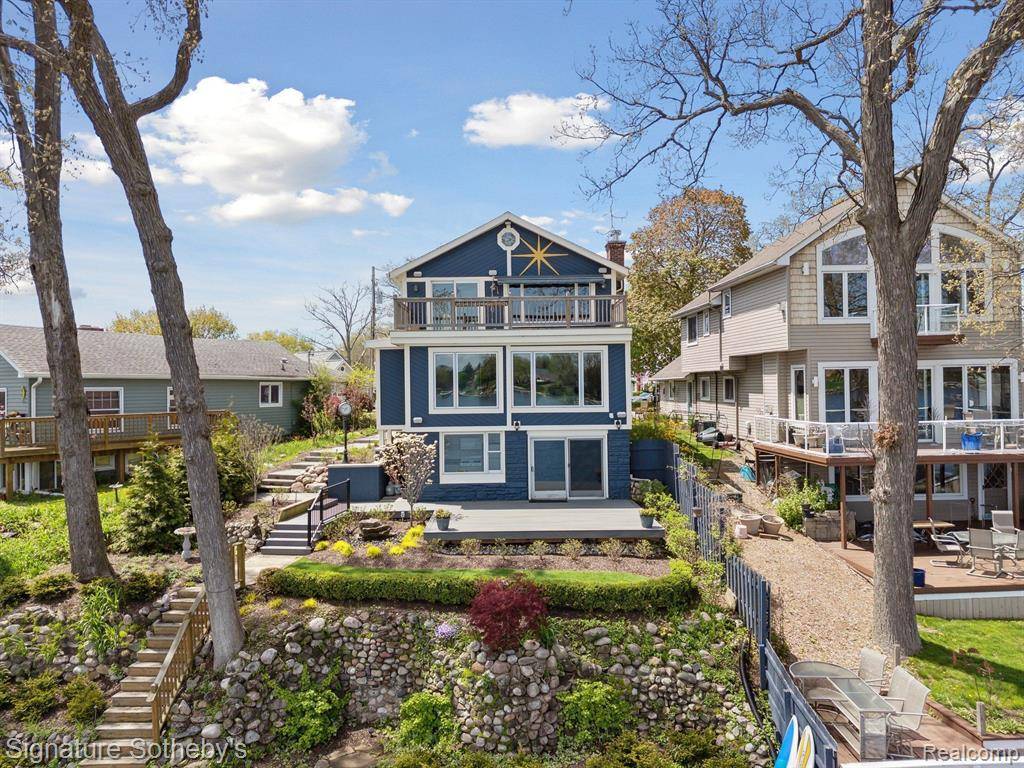 Waterford Twp, MI 48329,3806 ISLAND PARK Drive