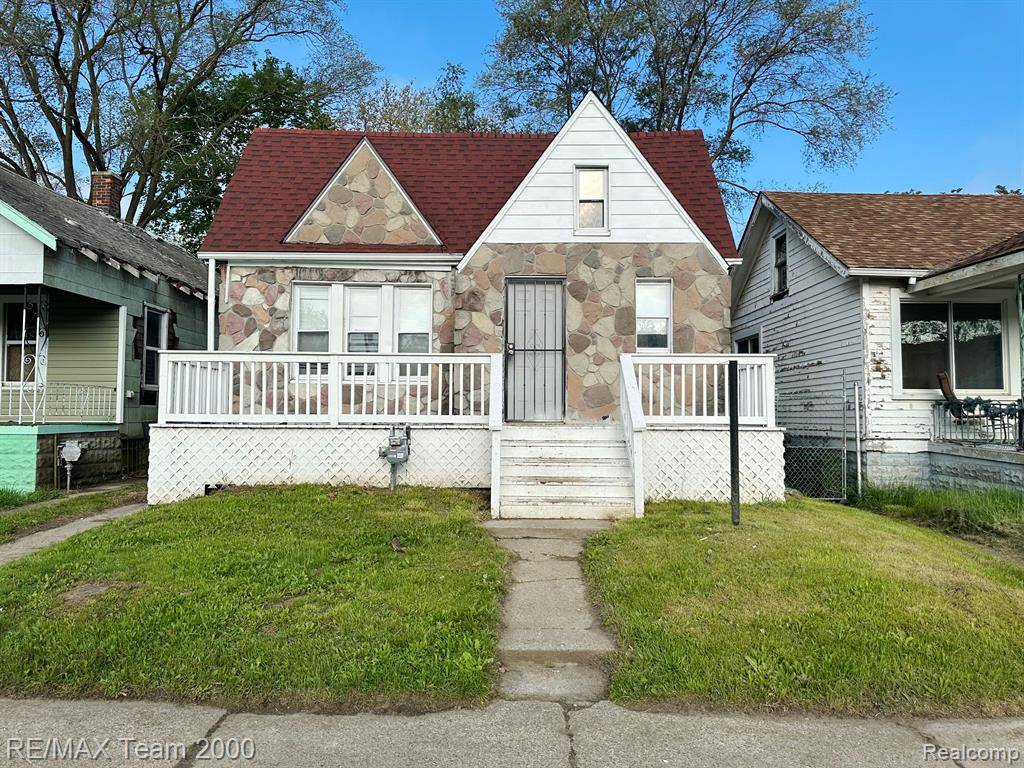 Detroit, MI 48238,15897 HOLMUR Street