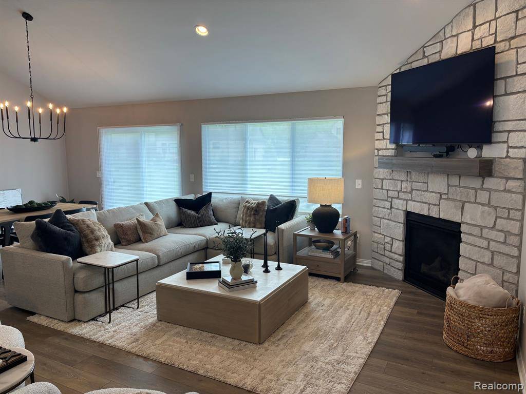 Chesterfield Twp, MI 48047,49678 MANISTEE Drive 88