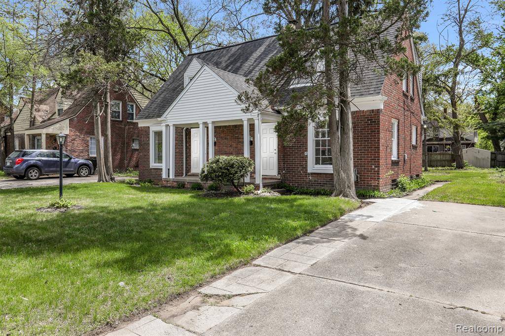 Detroit, MI 48221,7407 CURTIS Street