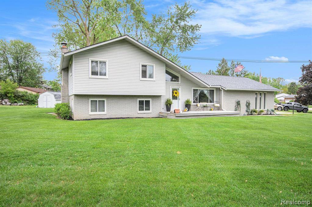 Brighton Twp, MI 48114,3488 Hilton Estates Drive