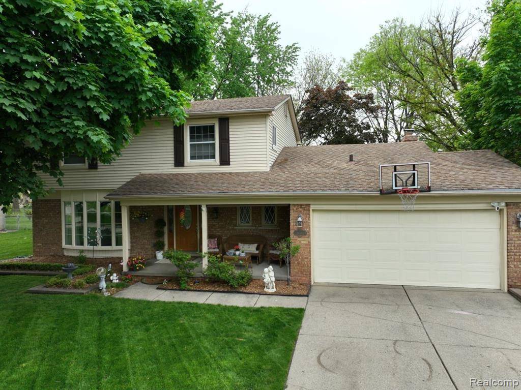 Livonia, MI 48152,36580 6 MILE Road