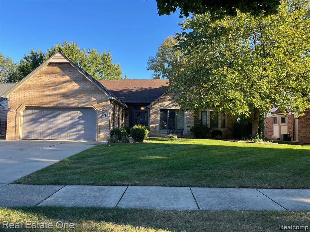 Sterling Heights, MI 48313,39858 Wilmette Drive Drive