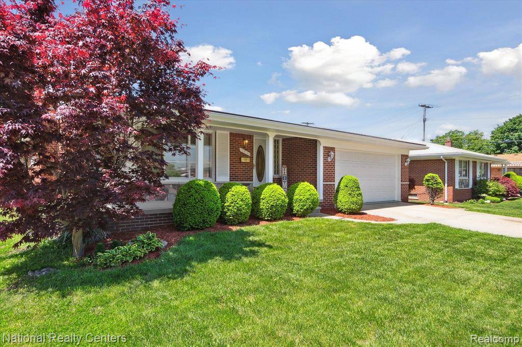 Redford Twp, MI 48239,13929 FENTON