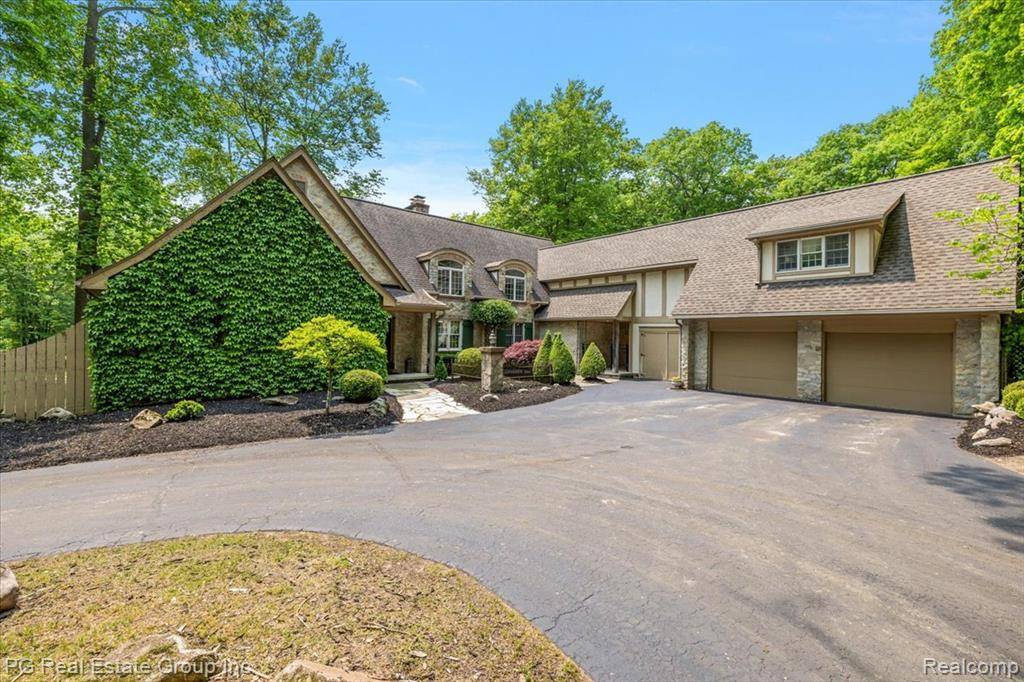 Addison Twp, MI 48370,2536 ADDISON HILLS Court