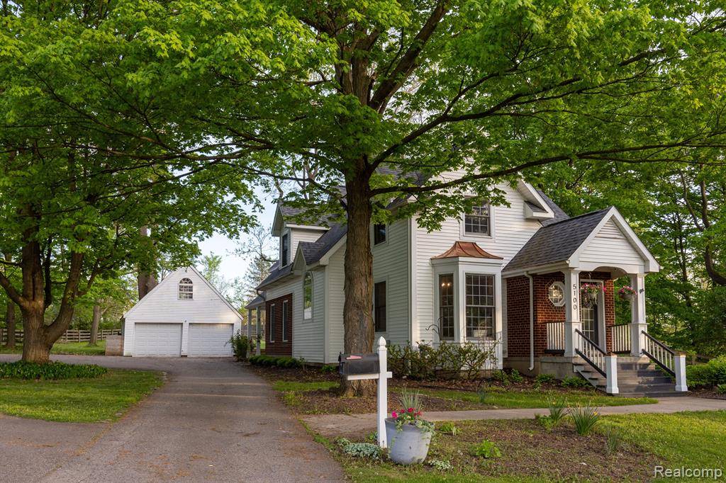 Grand Blanc Twp, MI 48439,5100 PERRY Road