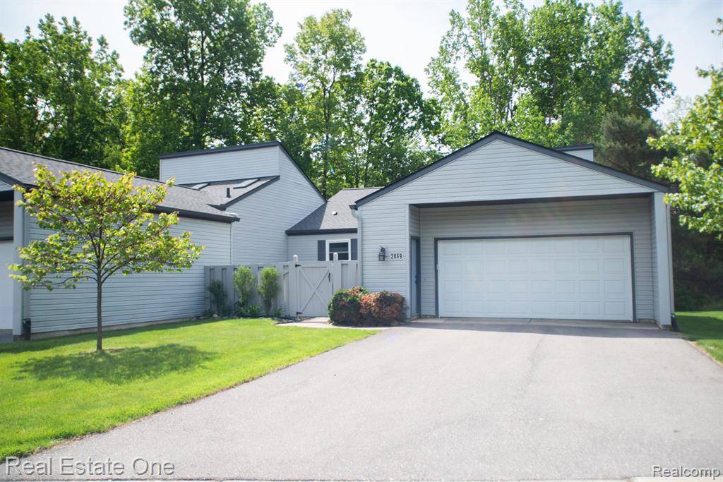Genoa Twp, MI 48114,2869 BRECKENRIDGE Drive 95