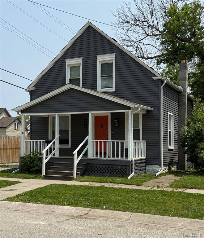 Port Huron, MI 48060,816 12TH Street