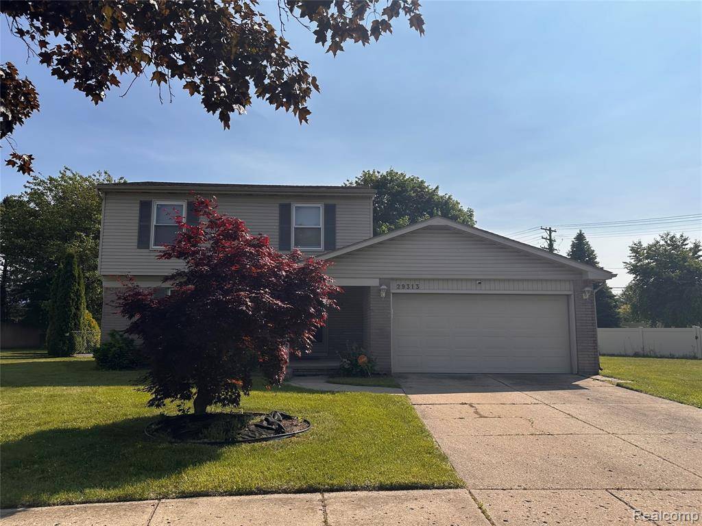 Livonia, MI 48154,29313 PERTH Street