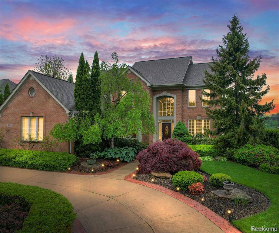 Northville Twp, MI 48168,17747 PARKSHORE Drive