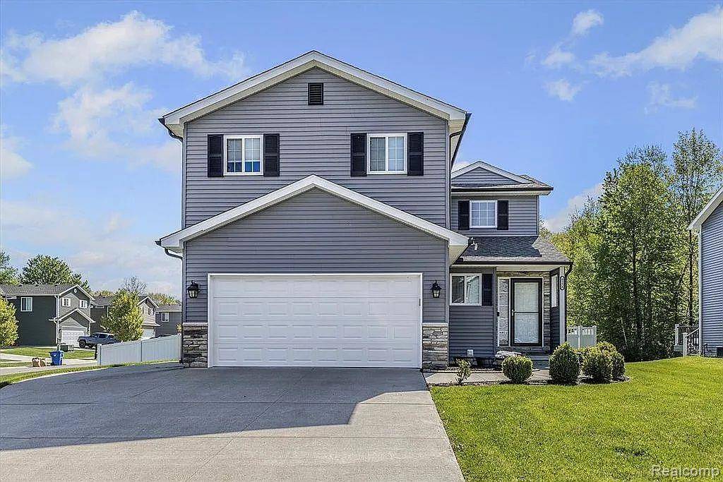 Waterford Twp, MI 48327,6576 SKYLAR Lane
