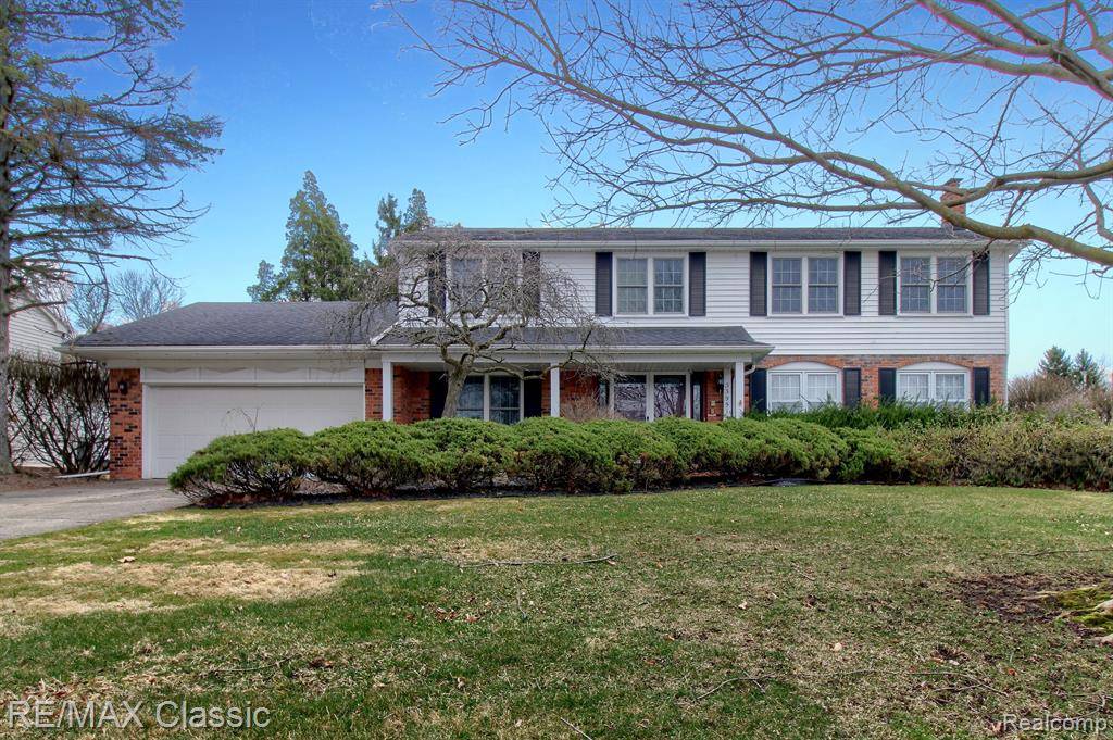 Farmington Hills, MI 48331,33951 Old Timber Road