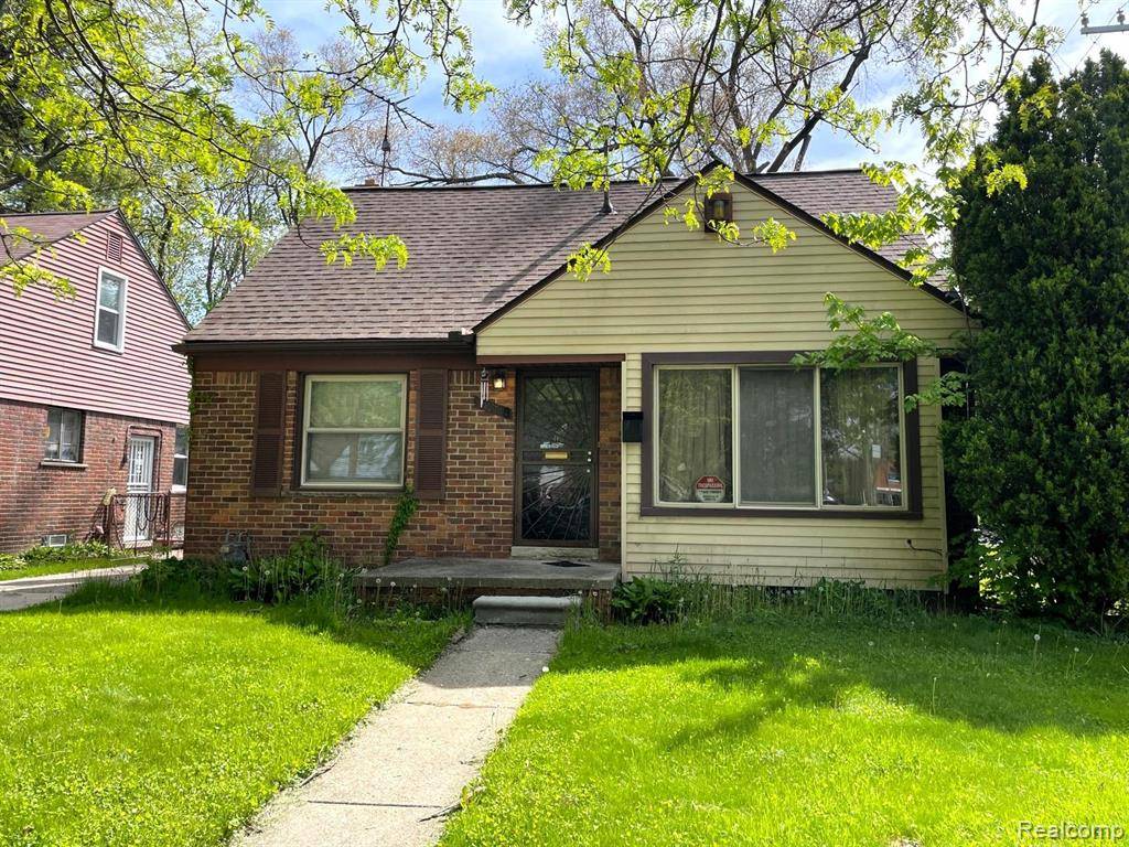 Detroit, MI 48219,19400 GREYDALE Avenue