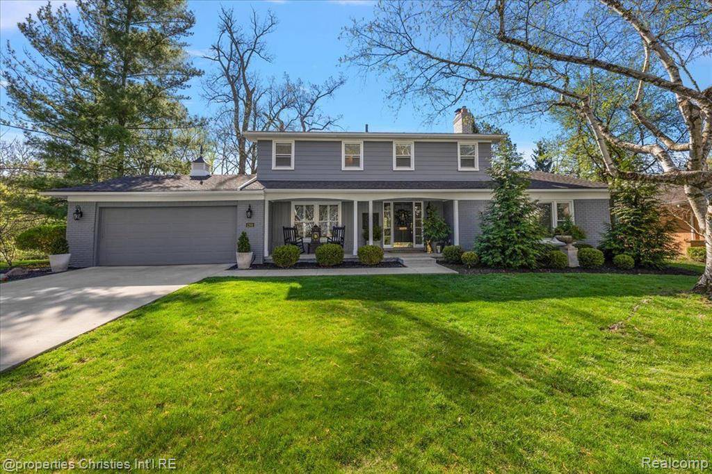 Birmingham, MI 48009,1301 Fairway Drive