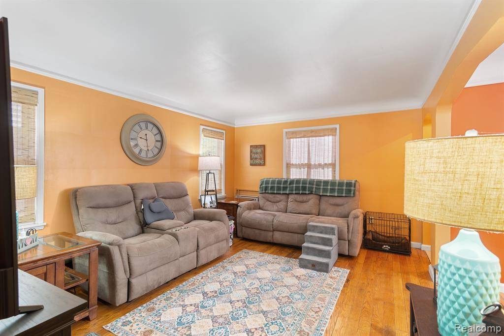 Wyandotte, MI 48192,2270 23RD Street