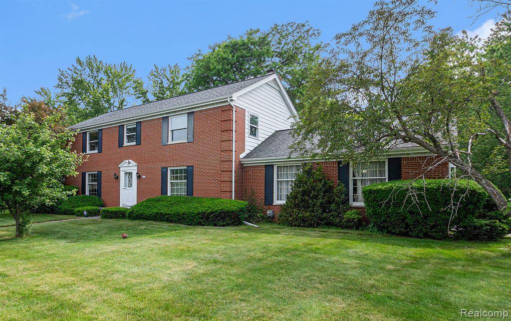 Grand Blanc Twp, MI 48439,8276 APPLEWAY Drive