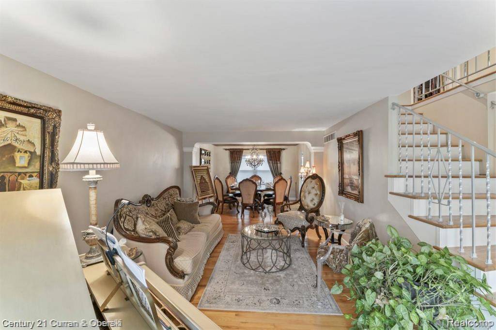 Dearborn Heights, MI 48127,26155 TIMBER Trail